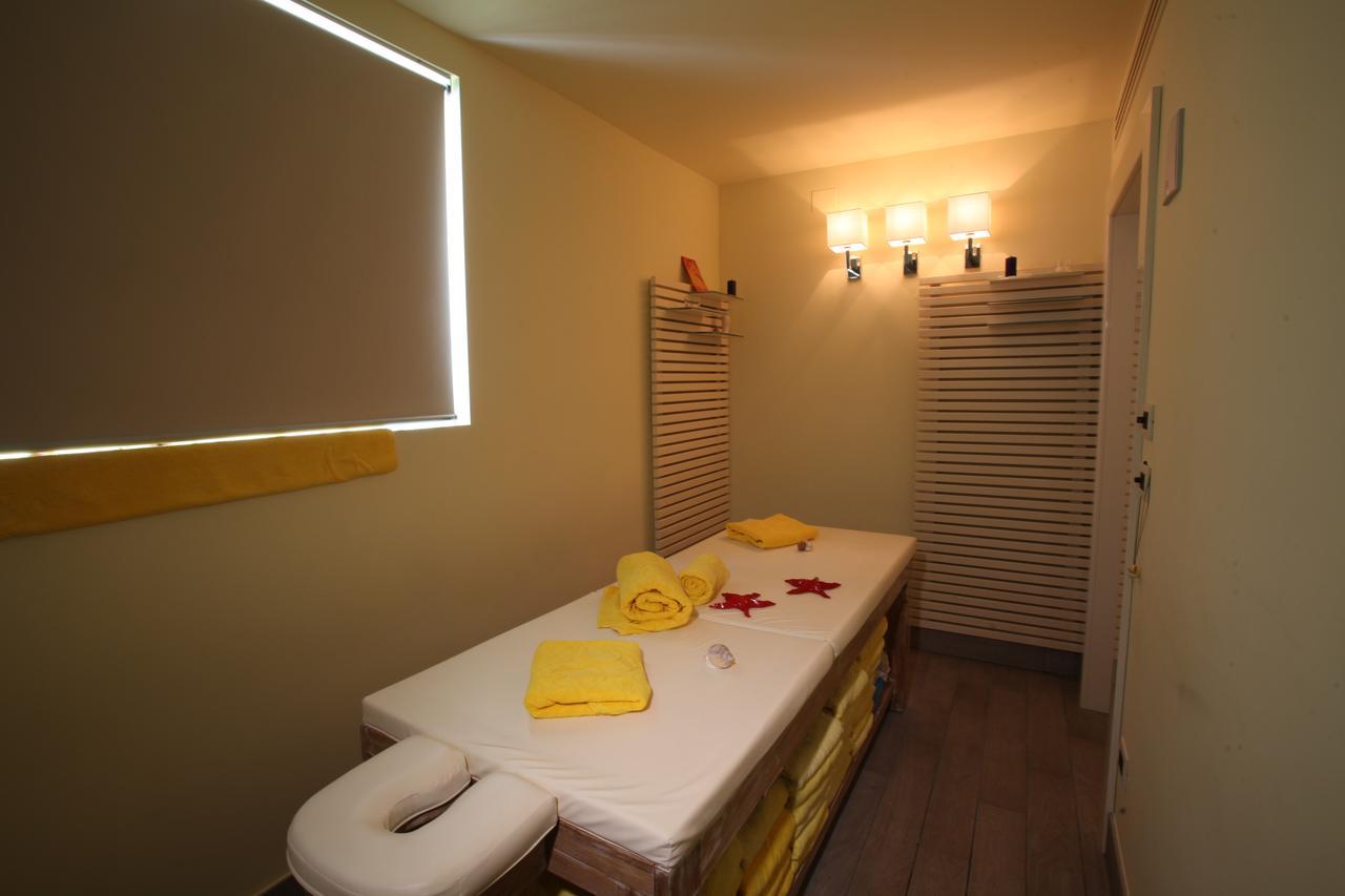 Hotel Gabbiano San Domino Kültér fotó